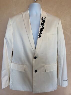 INC International Concepts Cream Blazer with Black Floral Appliqué